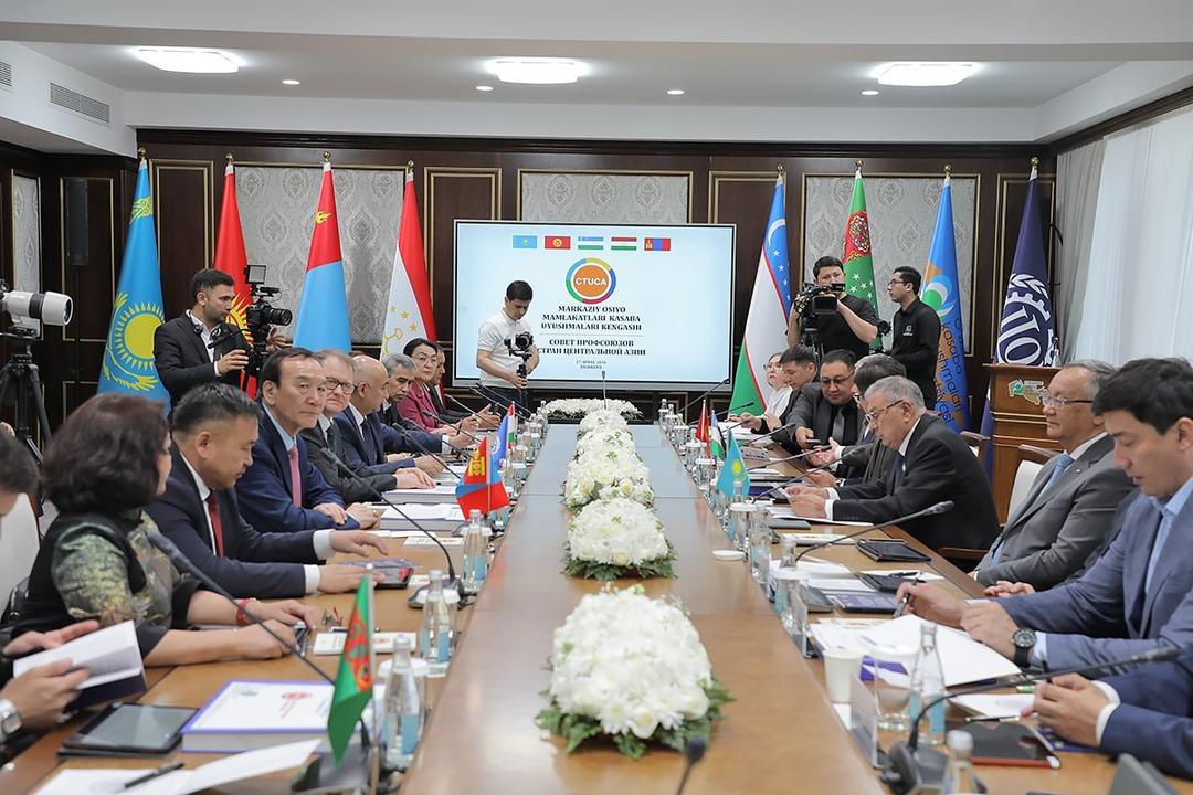 Toshkentda Markaziy Osiyo kasaba uyushmalari xalqaro konfederatsiyasi tuzildi
